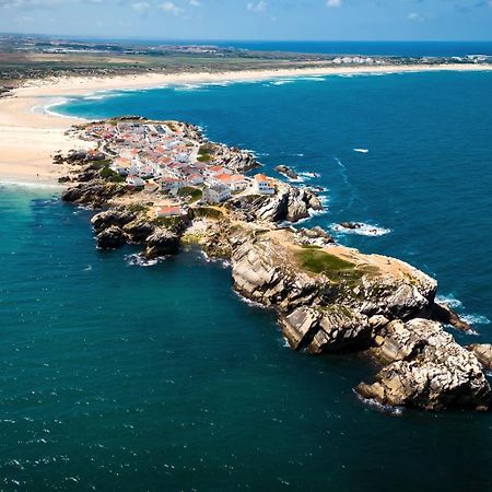 The Salty Pelican Yoga & Surf Retreat 페니케 외부 사진