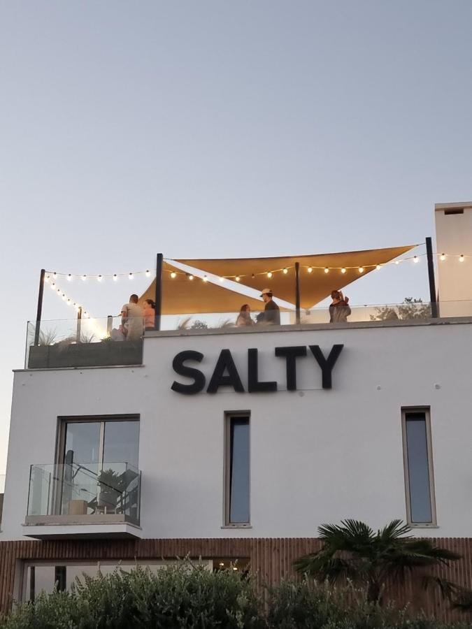 The Salty Pelican Yoga & Surf Retreat 페니케 외부 사진
